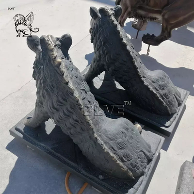 Bronze Life Size Boar Statues Fountains Metal Wild Pig Spitting Water Fountain Sculpture Decoration Garden