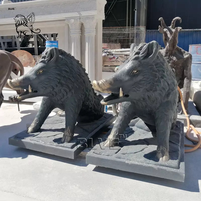 Bronze Life Size Boar Statues Fountains Metal Wild Pig Spitting Water Fountain Sculpture Decoration Garden