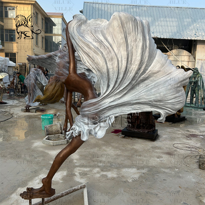 Naked Dancing Girl Life Size Bronze Statue Metal Beautiful Wind Woman Sculpture Modern Art Decoration Garden