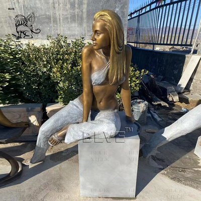 Naked Woman Swimming Pool Sculpture Life Size Sitting Female Bronze Statue Metal Outdoor Garden Modern