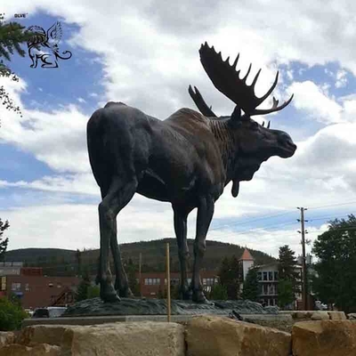 Bronze Large Moose Statue Garden Metal Animal Wild Deer Elk Sculpture Outdoor Decoration Custom