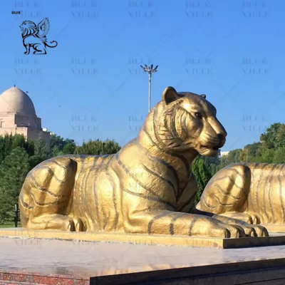Bronze Tiger Sculpture Casting Copper Animal Statue Metal Crafts Western Life Size Outdoor Garden Decoration