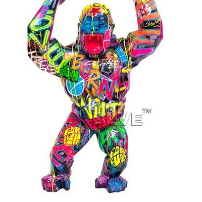 Colour Spraying Resin Gorilla Sculpture Life Size Fiberglass Cartoon Statues