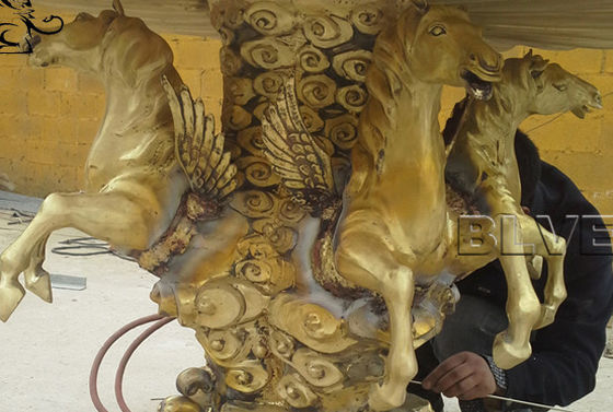 Large Bronze Fountain Modern Art Brass Animal Garden Water fountains With Horse Statues