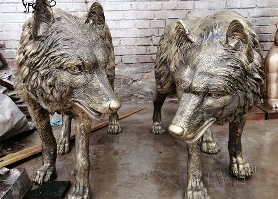 Wolf Bronze Statues Life Size Animal Sculpture Garden Decoration